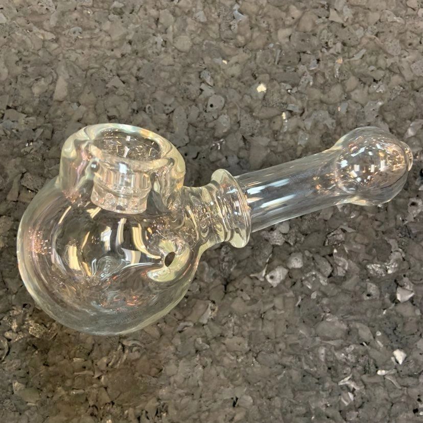 The Ball: High Efficiency Glass Pipe (Clear) with Built in Glass Screen.